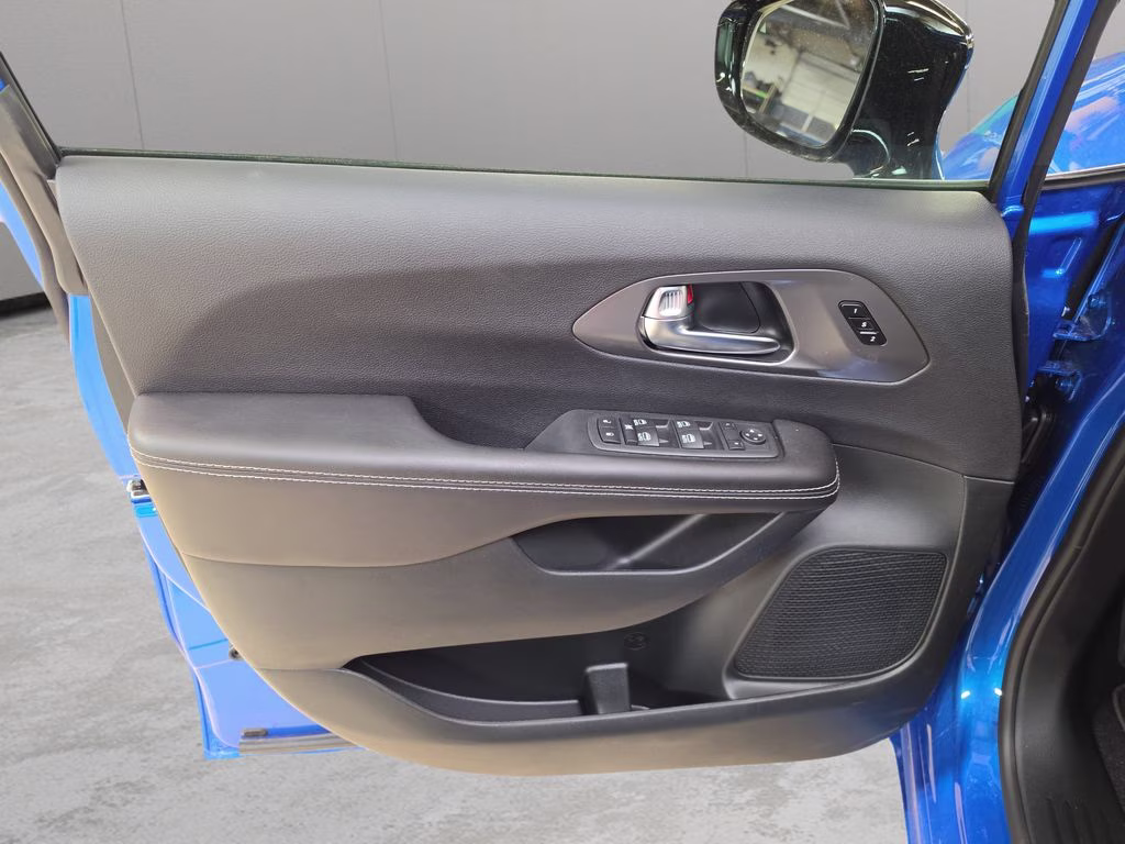 2026 Hydro Blue Pearlcoat Chrysler Pacifica Select AWD Van