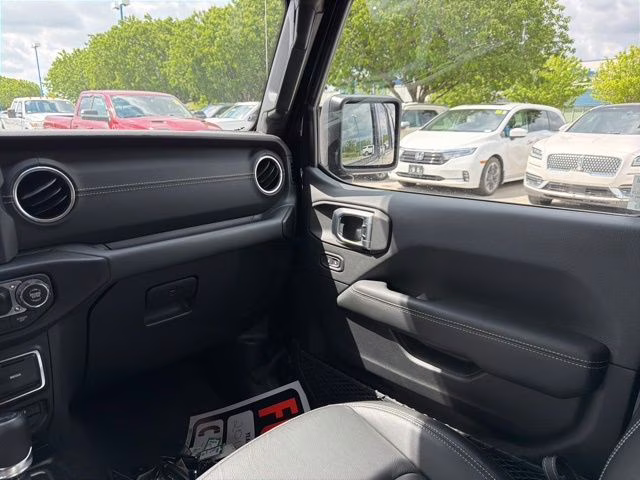 2018 Black Clearcoat Jeep Wrangler Unlimited Sahara 4X4 SUV