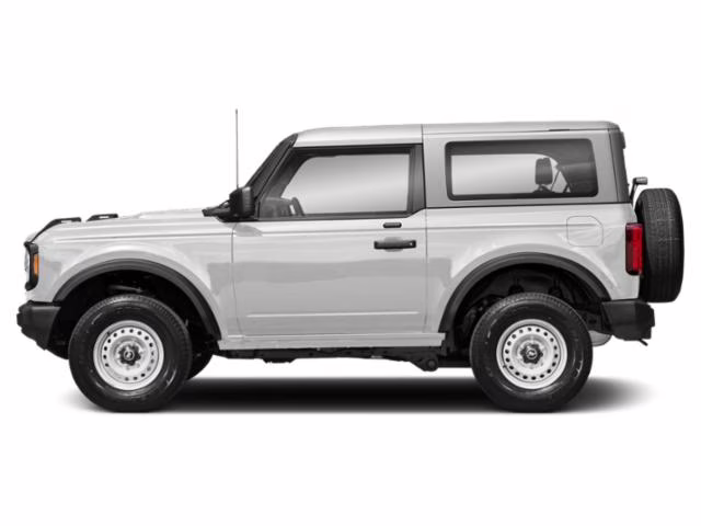 2022 Oxford White Ford Bronco Base 4X4 SUV