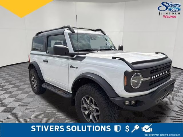 2022 Oxford White Ford Bronco Base 4X4 SUV