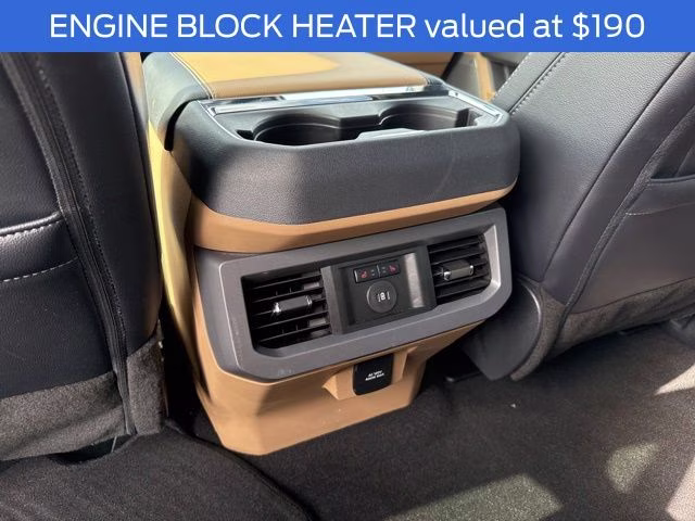 2025 Oxford White Ford Super Duty F-350 SRW Lariat 4X4 Truck
