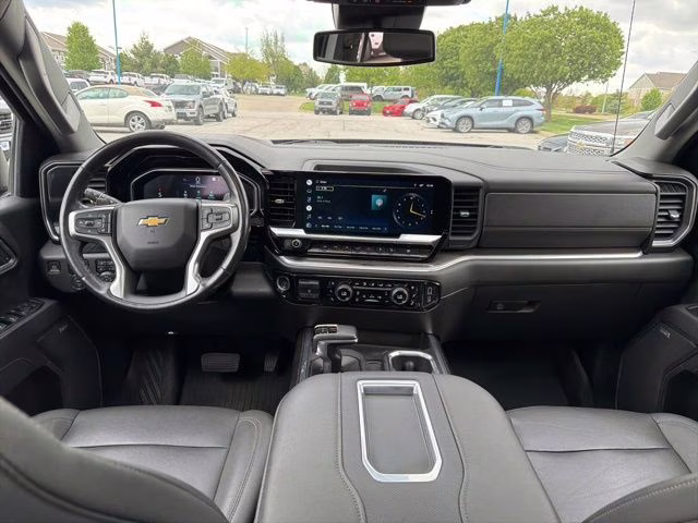 2022 Dark Ash Metallic Chevrolet Silverado 1500 LTZ 4X4 Truck