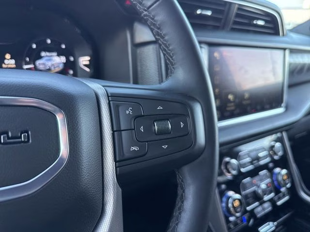 2024 White Frost Tricoat GMC Yukon Denali 4X4 SUV