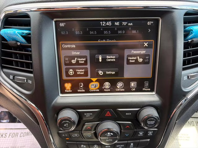 2017 Rhino Clearcoat Jeep Grand Cherokee Altitude 4X4 SUV