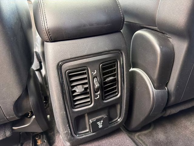 2017 Rhino Clearcoat Jeep Grand Cherokee Altitude 4X4 SUV