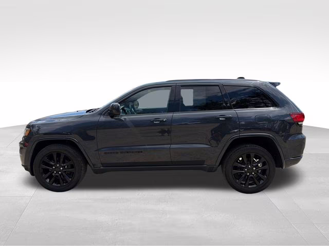 2017 Rhino Clearcoat Jeep Grand Cherokee Altitude 4X4 SUV