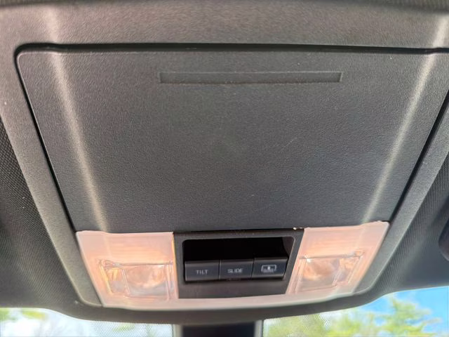 2018 Burgundy Ford Explorer Platinum 4X4 SUV