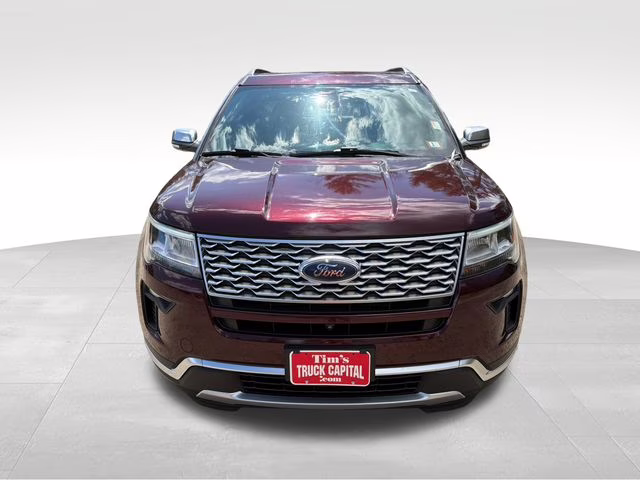 2018 Burgundy Ford Explorer Platinum 4X4 SUV