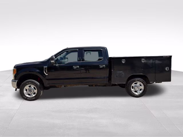 2017 Shadow Black Ford Super Duty F-250 SRW XLT 4X4 Truck