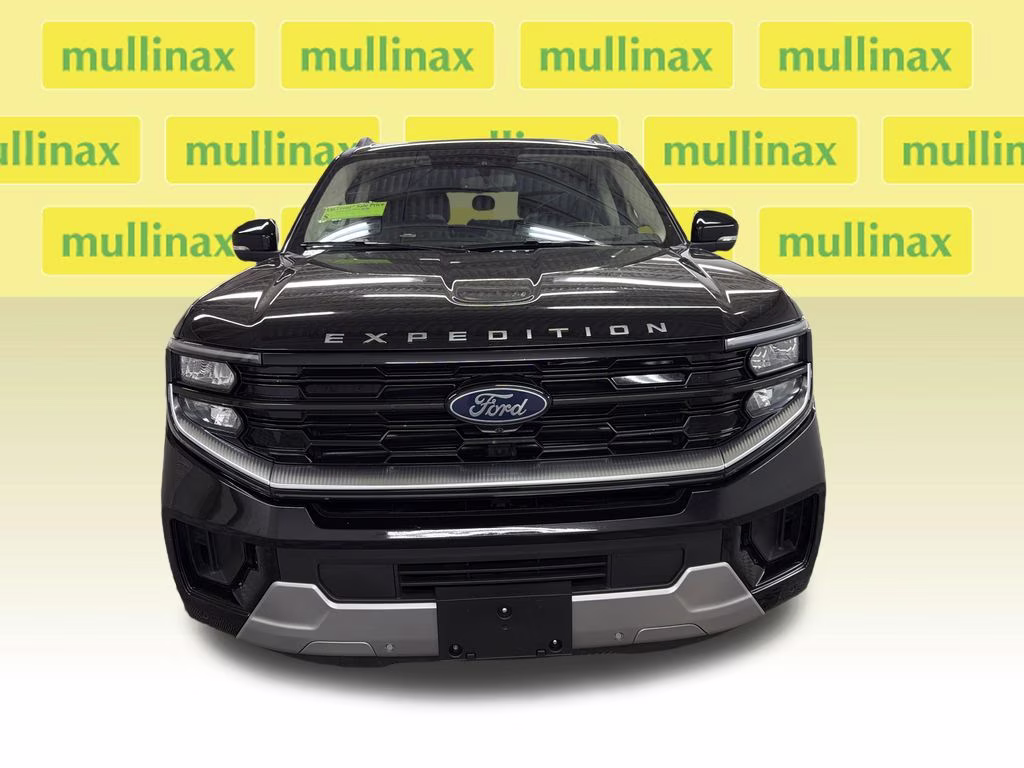 2025 Agate Black Metallic Ford Expedition Max Platinum 4X4 SUV