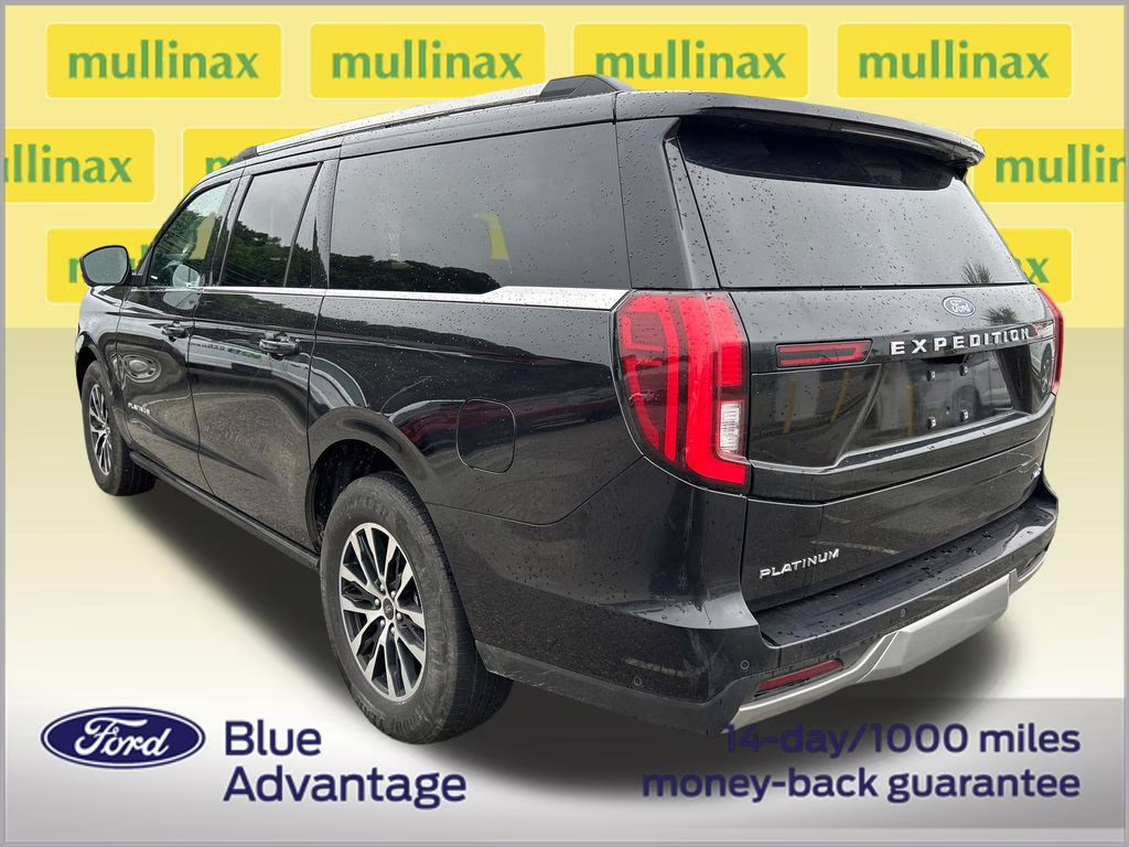 2025 Agate Black Metallic Ford Expedition Max Platinum 4X4 SUV