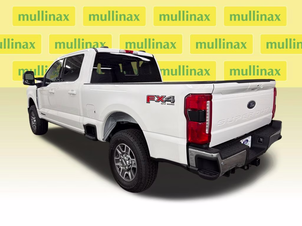 2026 STAR WHITE Ford Super Duty F-250 SRW Lariat 4X4 Truck