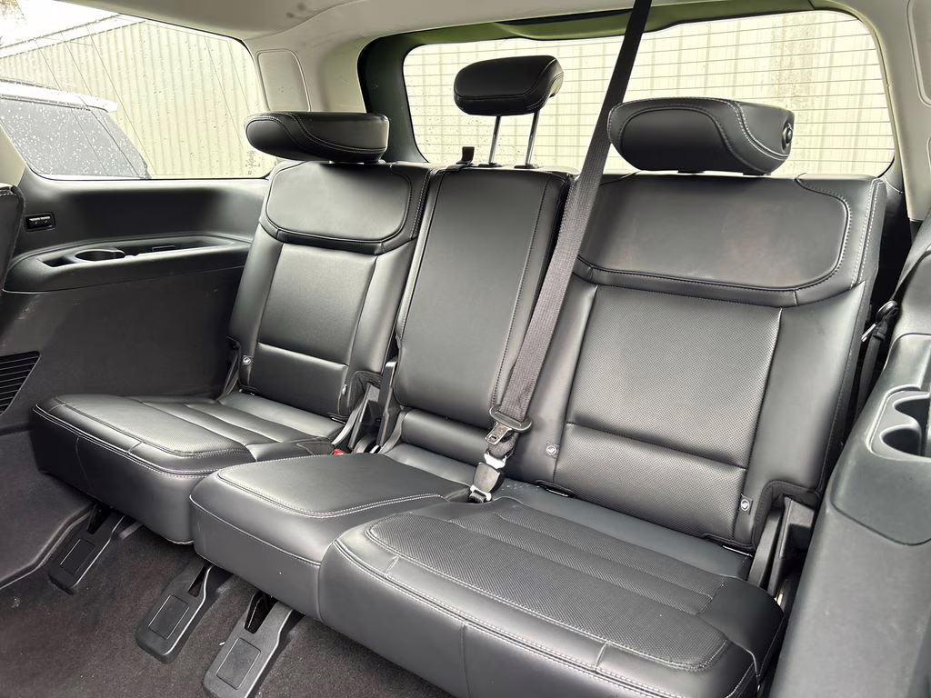 2025 Dark Matter Gray Metallic Ford Expedition Platinum 4X4 SUV