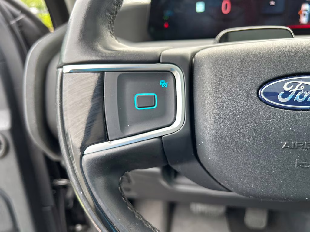 2025 Dark Matter Gray Metallic Ford Expedition Platinum 4X4 SUV