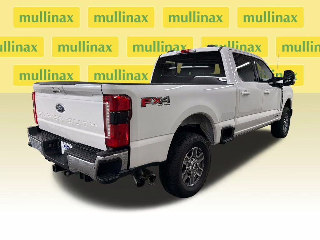 2026 STAR WHITE Ford Super Duty F-250 SRW Lariat 4X4 Truck