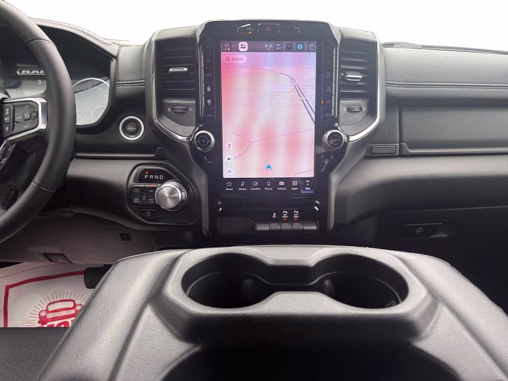 2025 Diamond Black Crystal Pearlcoat Ram 1500 Laramie 4X4 Truck