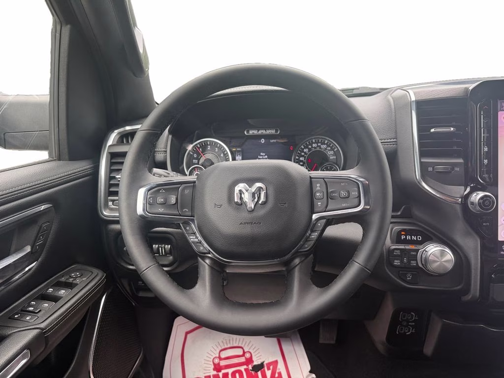 2025 Diamond Black Crystal Pearlcoat Ram 1500 Laramie 4X4 Truck