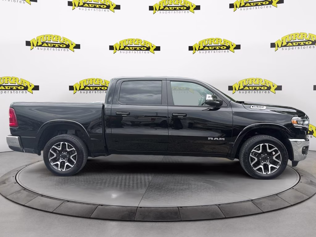 2025 Diamond Black Crystal Pearlcoat Ram 1500 Laramie 4X4 Truck