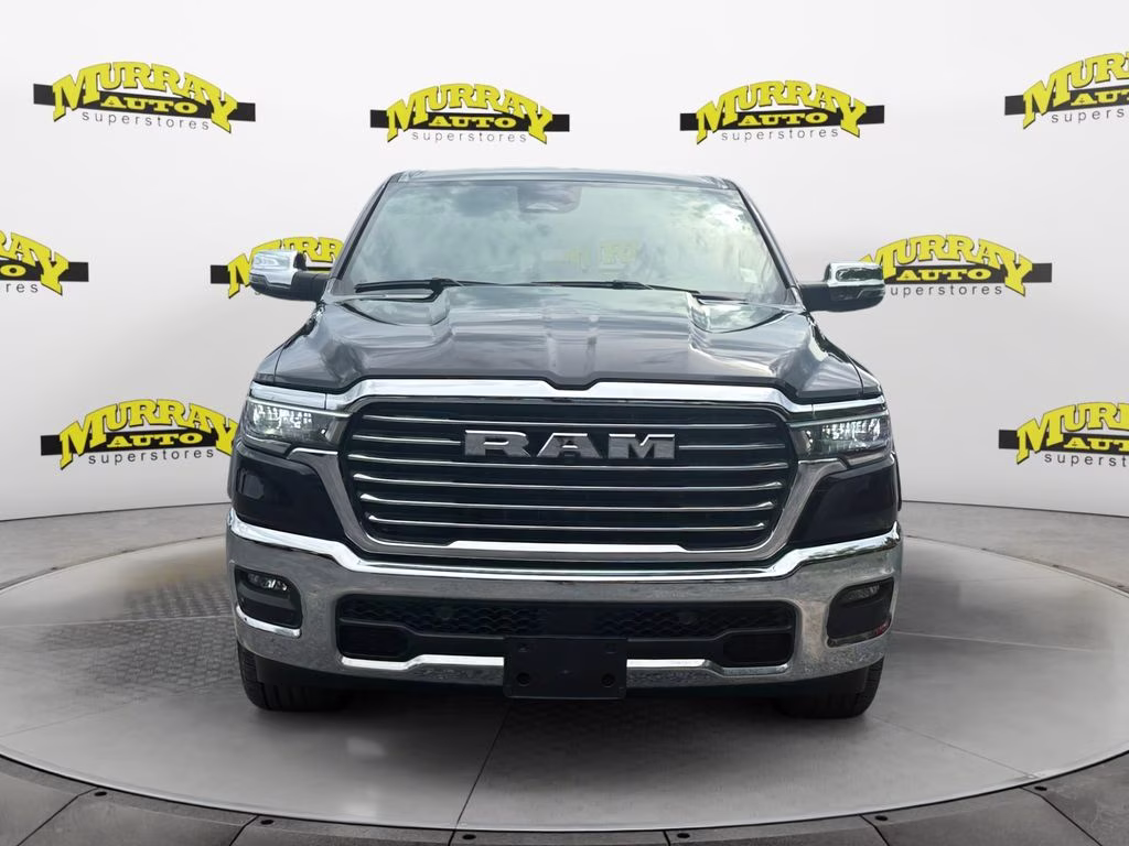 2025 Diamond Black Crystal Pearlcoat Ram 1500 Laramie 4X4 Truck