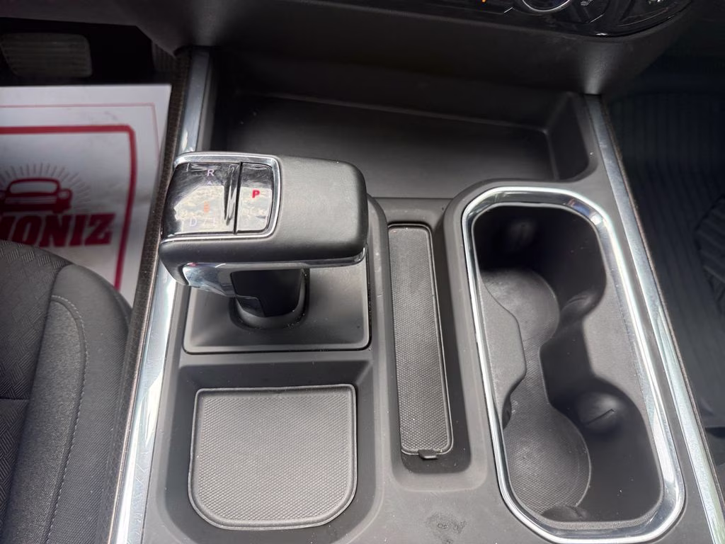 2025 Summit White Chevrolet Silverado 1500 LT 4X4 Truck