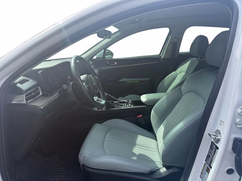 2024 Glacial White Pearl Kia K5 EX FWD Sedan