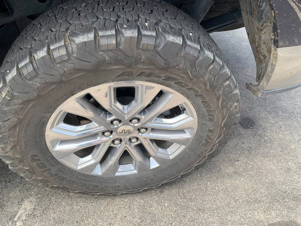 2025 Blue Metallic Ford F-150 King Ranch 4X4 Truck