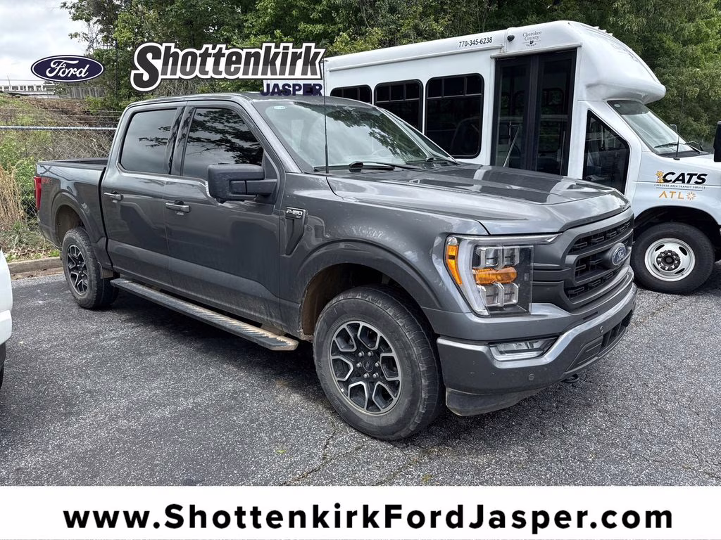 2023 Gray Metallic Ford F-150 XLT 4X4 Truck