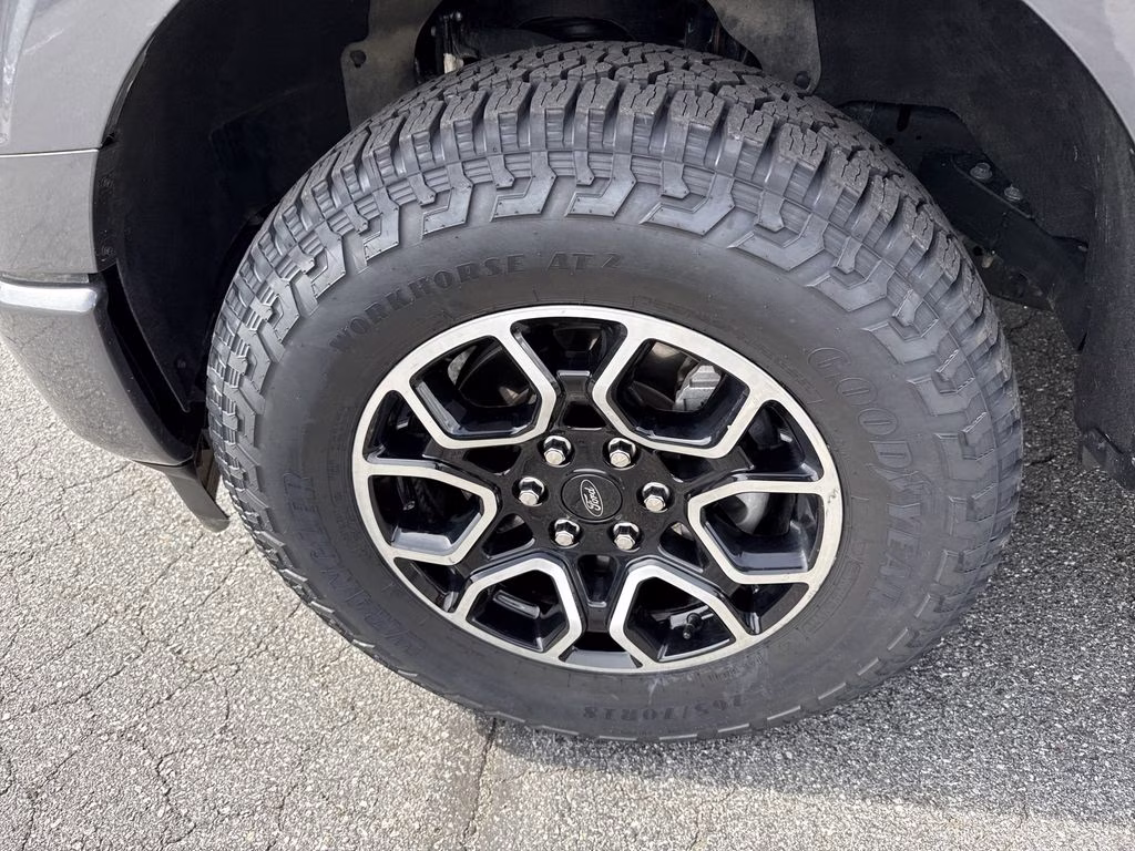 2023 Gray Metallic Ford F-150 XLT 4X4 Truck