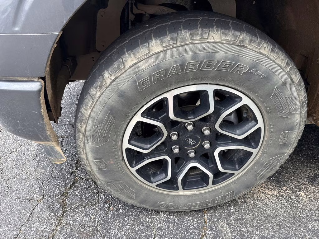 2023 Gray Metallic Ford F-150 XLT 4X4 Truck