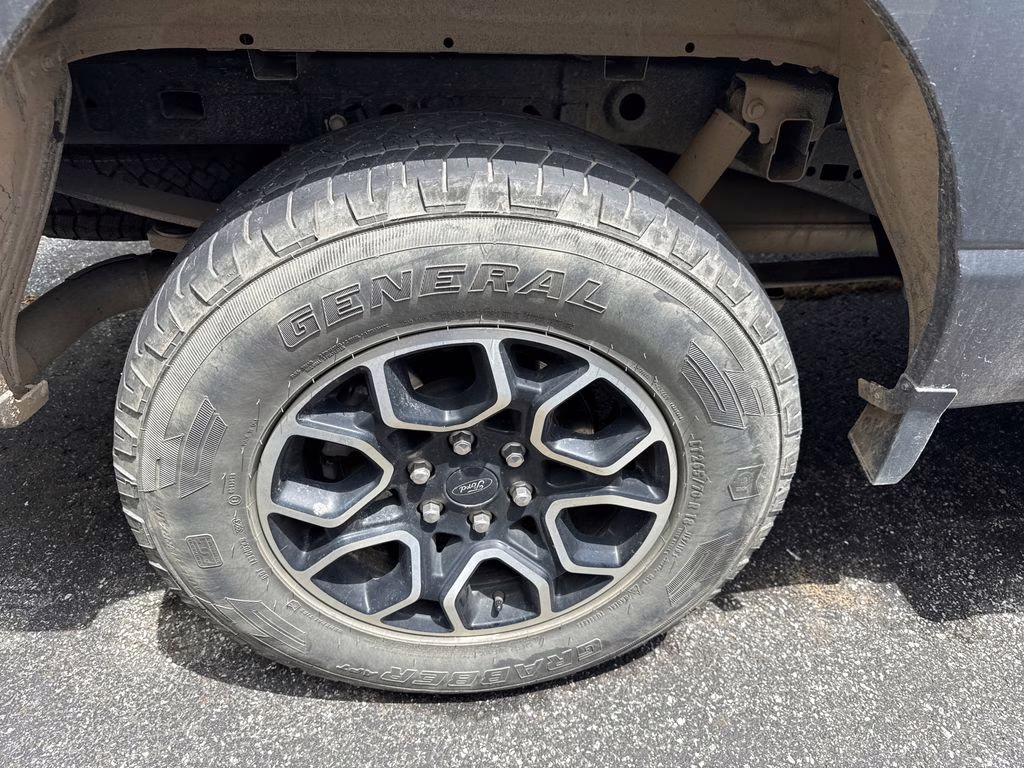 2023 Gray Metallic Ford F-150 XLT 4X4 Truck