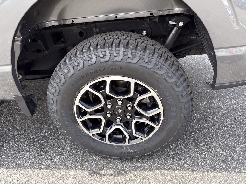 2023 Gray Metallic Ford F-150 XLT 4X4 Truck