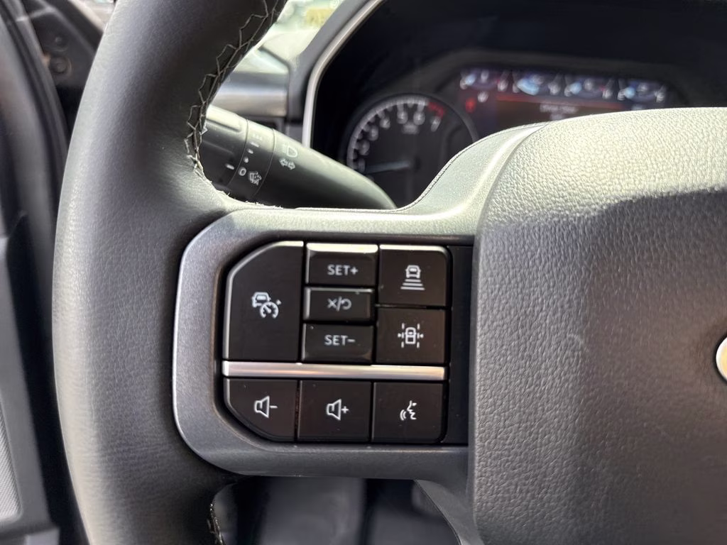 2023 Gray Metallic Ford F-150 XLT 4X4 Truck