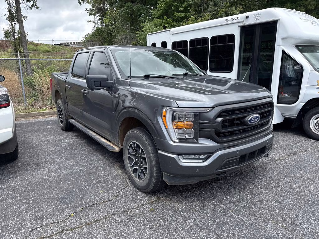 2023 Gray Metallic Ford F-150 XLT 4X4 Truck