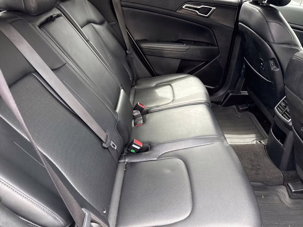 2023 Glacial White Pearl Kia Sportage EX FWD SUV