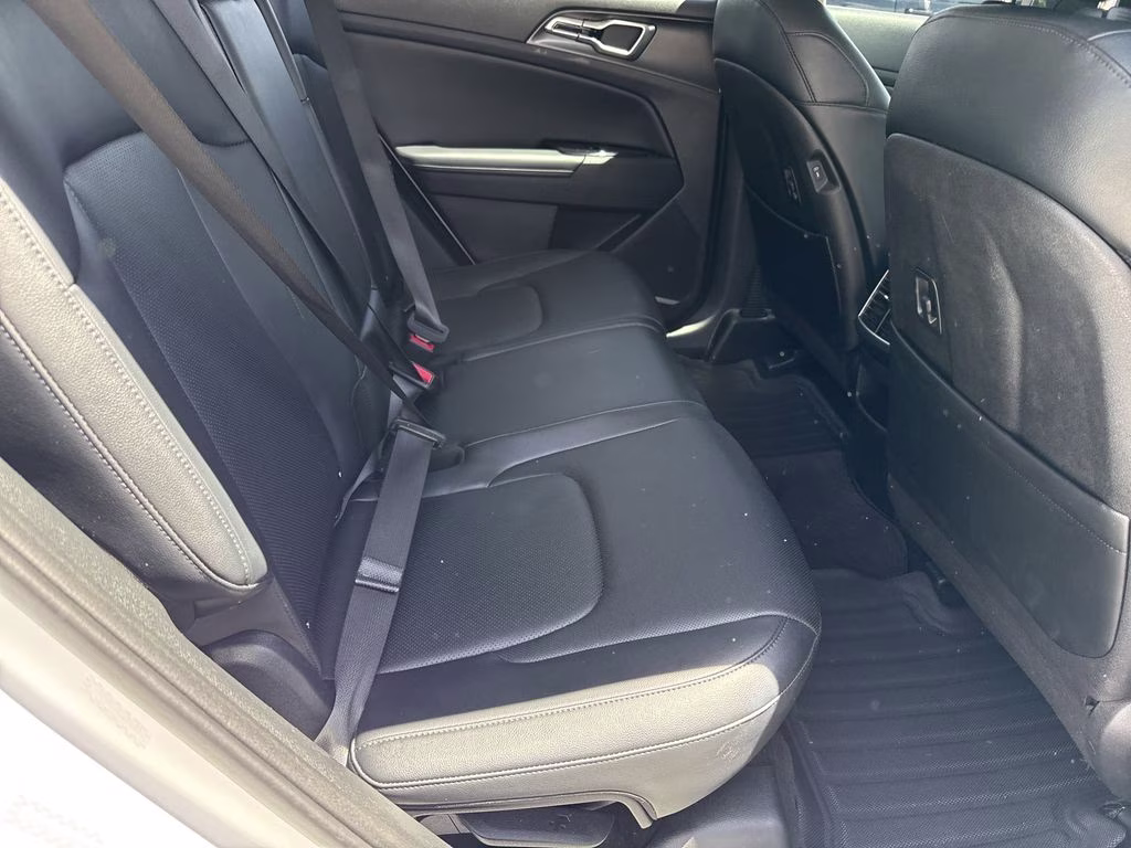 2023 Glacial White Pearl Kia Sportage EX FWD SUV