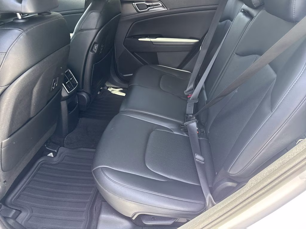 2023 Glacial White Pearl Kia Sportage EX FWD SUV