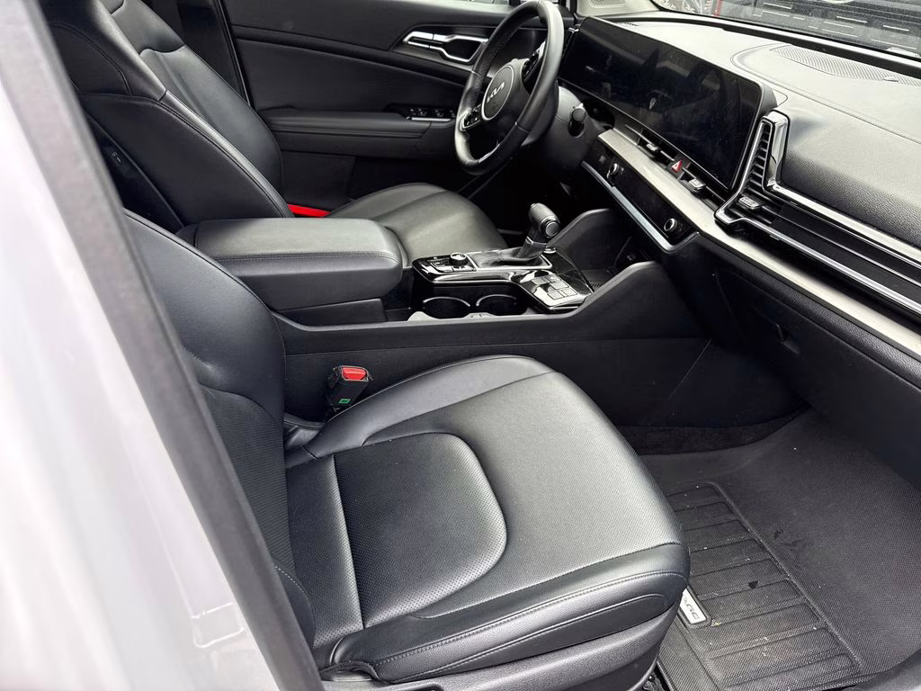 2023 Glacial White Pearl Kia Sportage EX FWD SUV