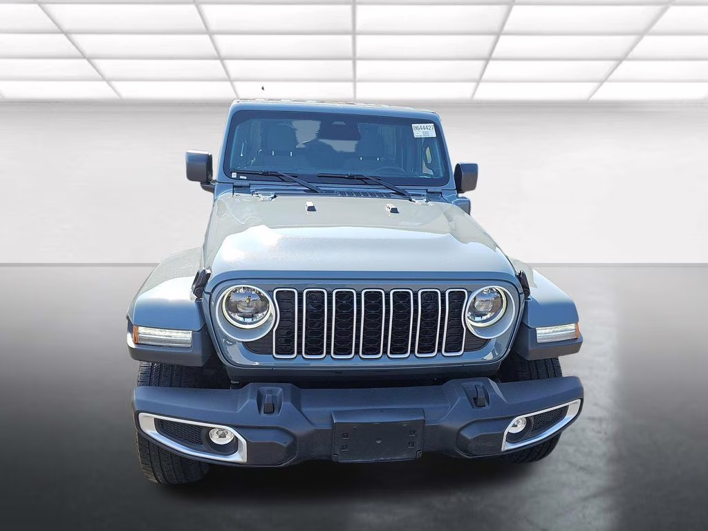 2025 Anvil Clear Coat Jeep Wrangler Sahara 4xe 4X4 SUV