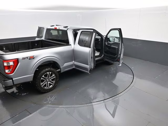 2021 Silver Metallic Ford F-150 XL 4X4 Truck