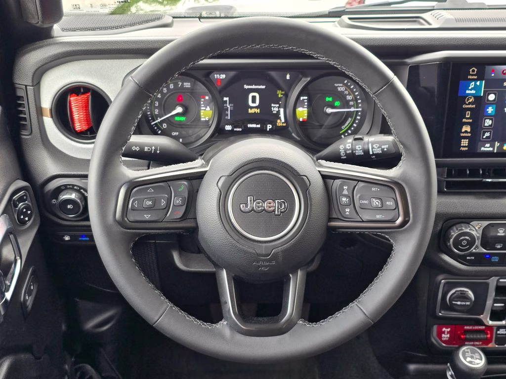 2025 Black Clearcoat Jeep Wrangler Willys 4xe 4X4 SUV