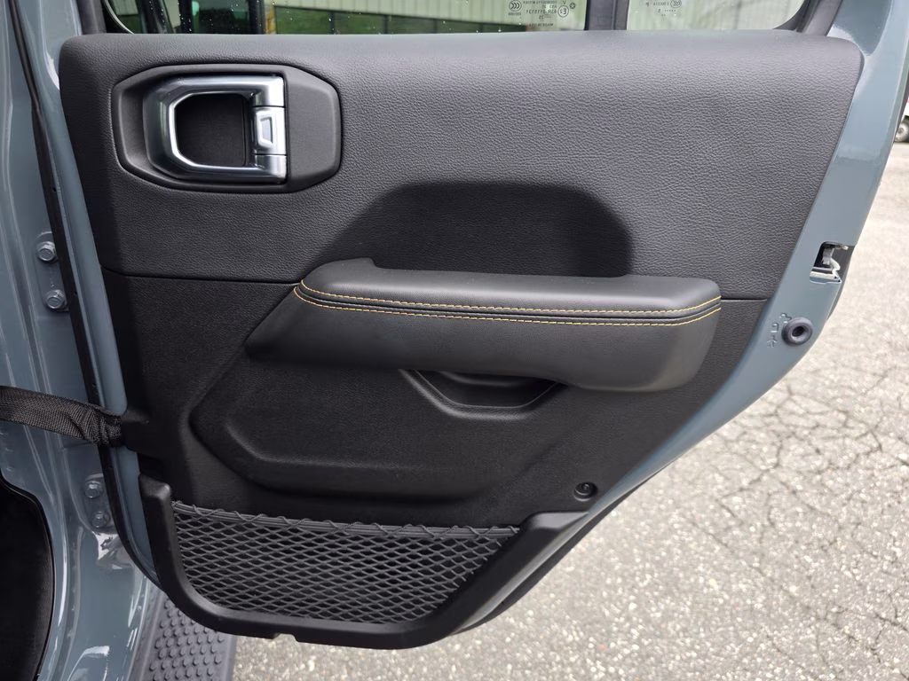 2025 Anvil Clear Coat Jeep Wrangler Sahara 4xe 4X4 SUV