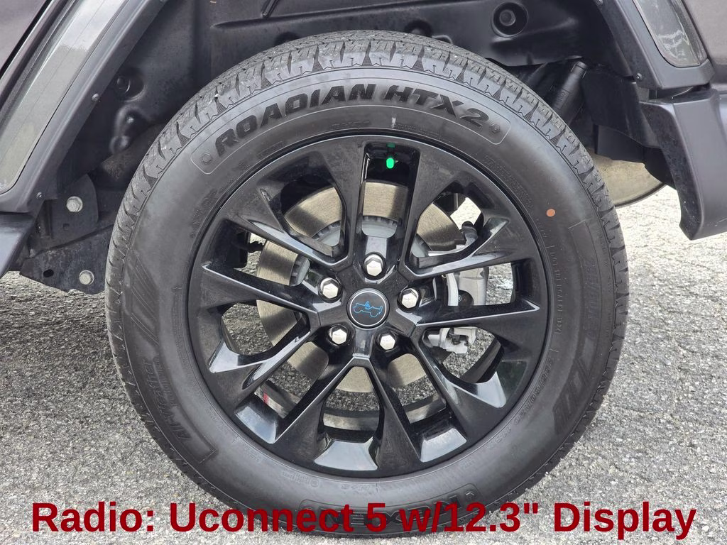 2025 Granite Crystal Metallic Clearcoat Jeep Wrangler Sahara 4xe 4X4 SUV