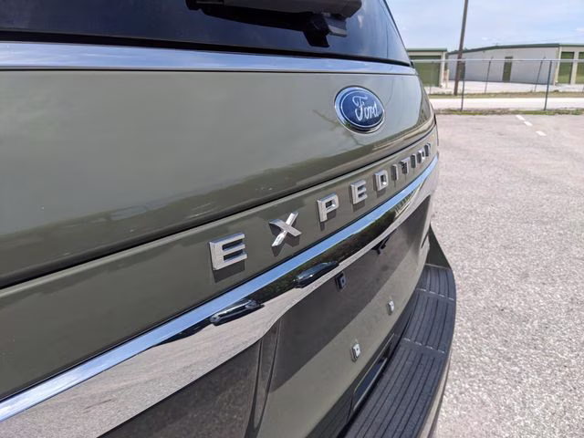 2024 Wild Green Ford Expedition Max King Ranch 4X4 SUV