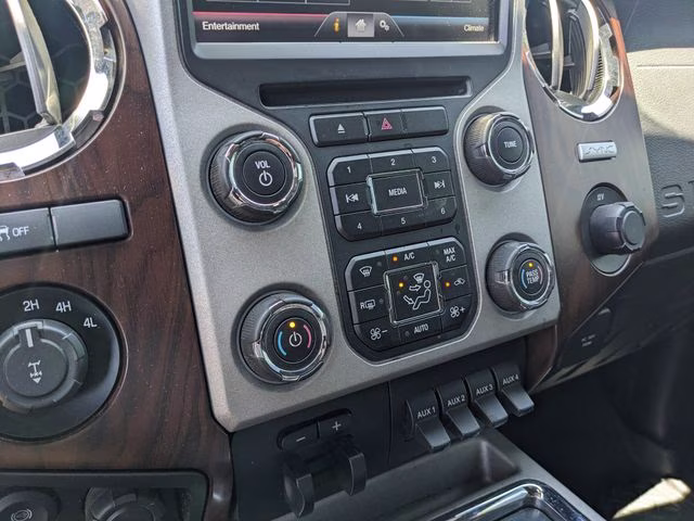 2016 Ingot Silver Ford Super Duty F-250 SRW Lariat 4X4 Truck
