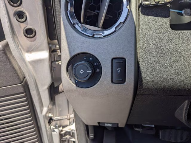 2016 Ingot Silver Ford Super Duty F-250 SRW Lariat 4X4 Truck