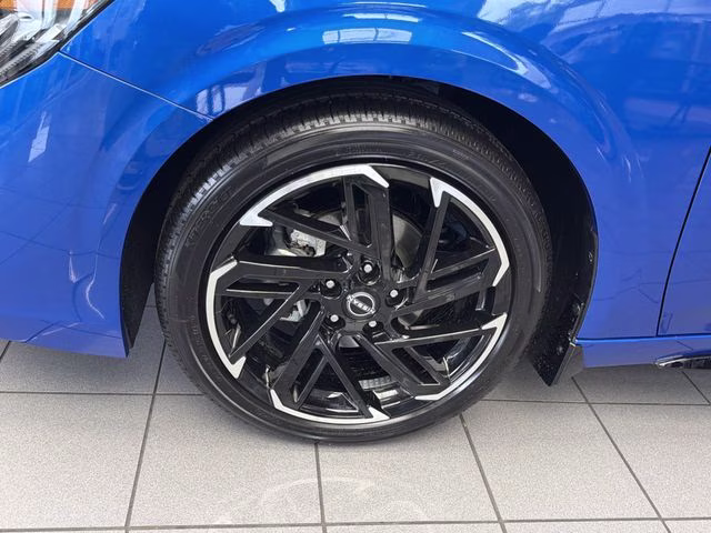 2026 Bluestone Pearl/Super Blk Nissan Sentra SR FWD Sedan