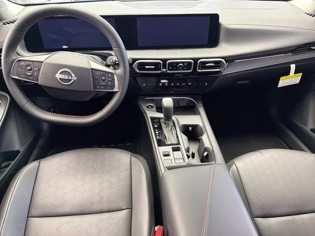 2026 Bluestone Pearl/Super Blk Nissan Sentra SR FWD Sedan