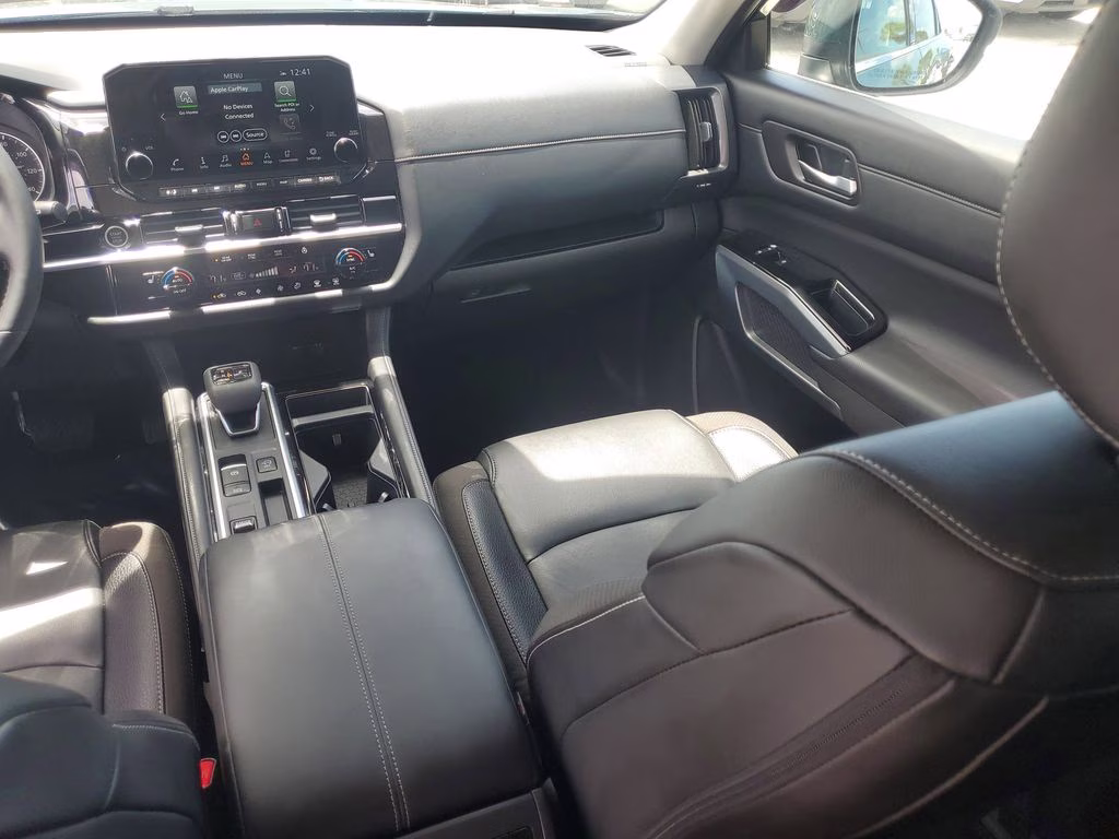 2024 Obsidian Green Pearl Nissan Pathfinder SL FWD SUV