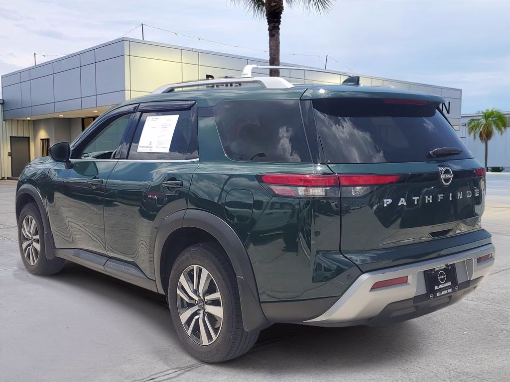 2024 Obsidian Green Pearl Nissan Pathfinder SL FWD SUV