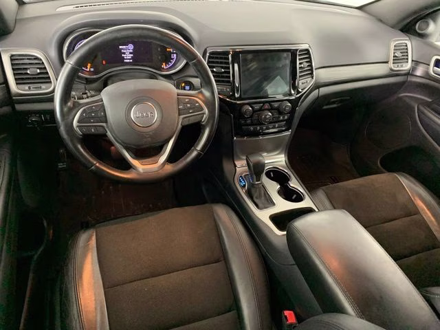 2020 Bright White Clearcoat Jeep Grand Cherokee Altitude 4X4 SUV
